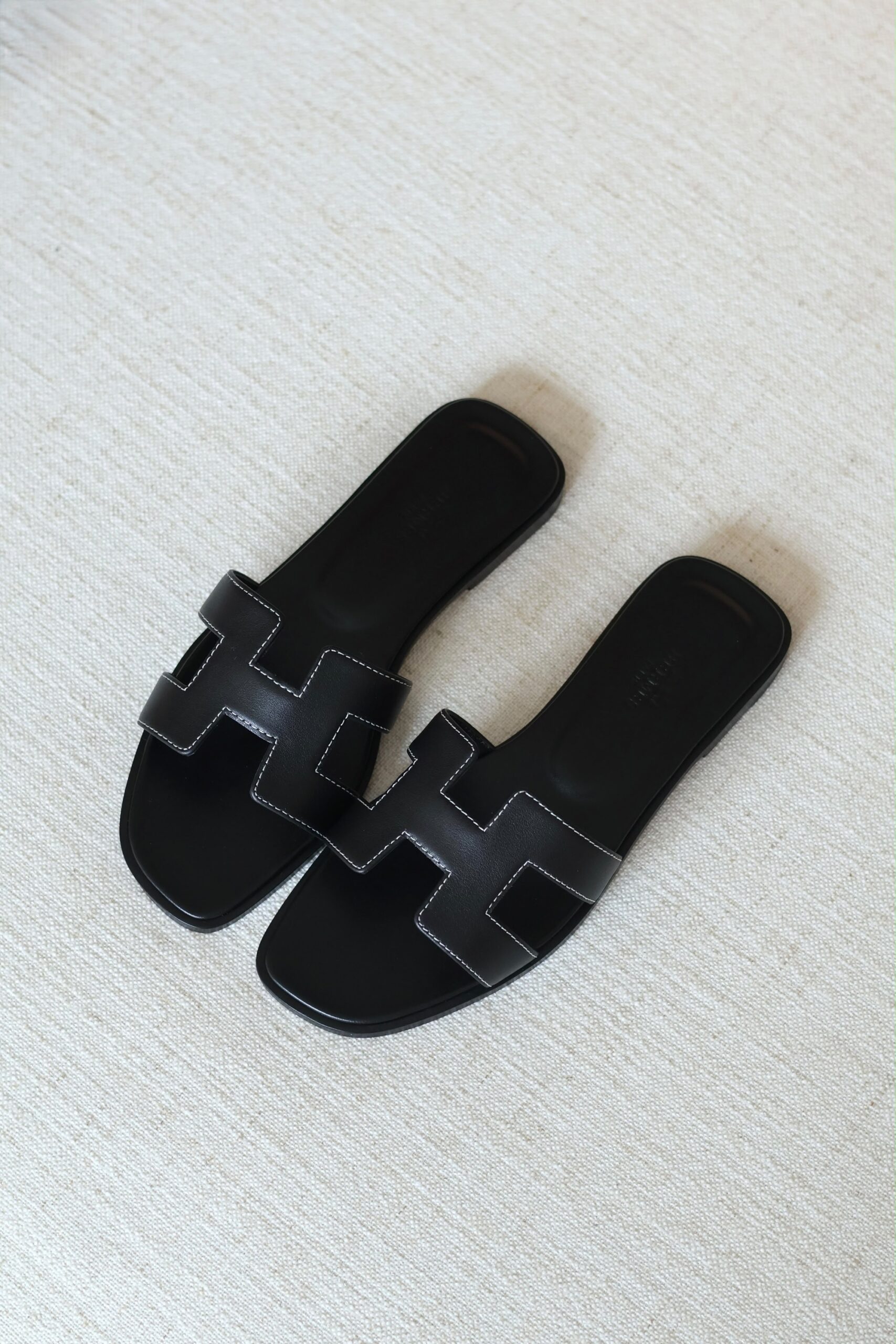 Hermès Oran Flat Sandals Top Quality - Image 6