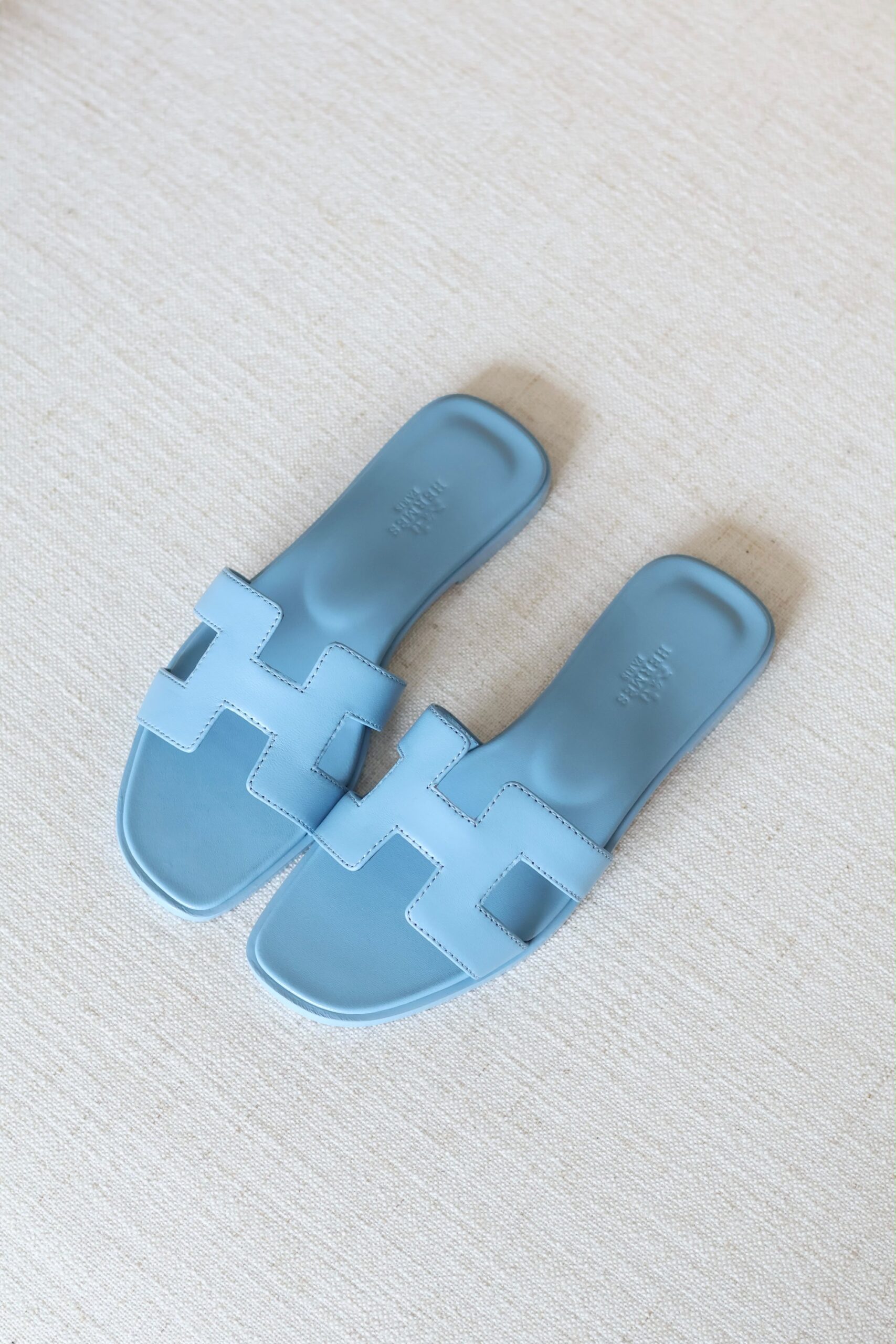 Hermès Oran Flat Sandals Top Quality - Image 27