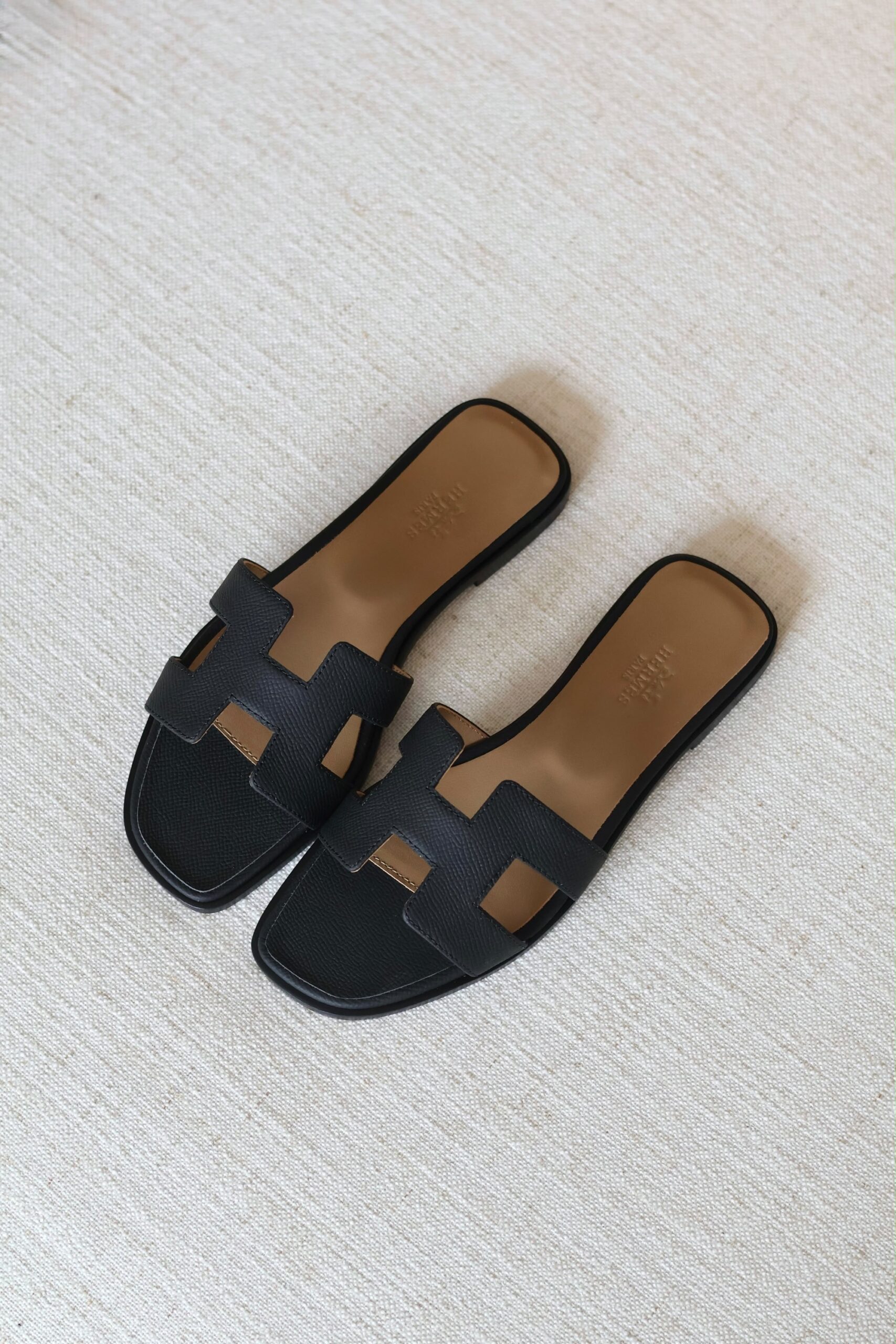 Hermès Oran Flat Sandals Top Quality - Image 21