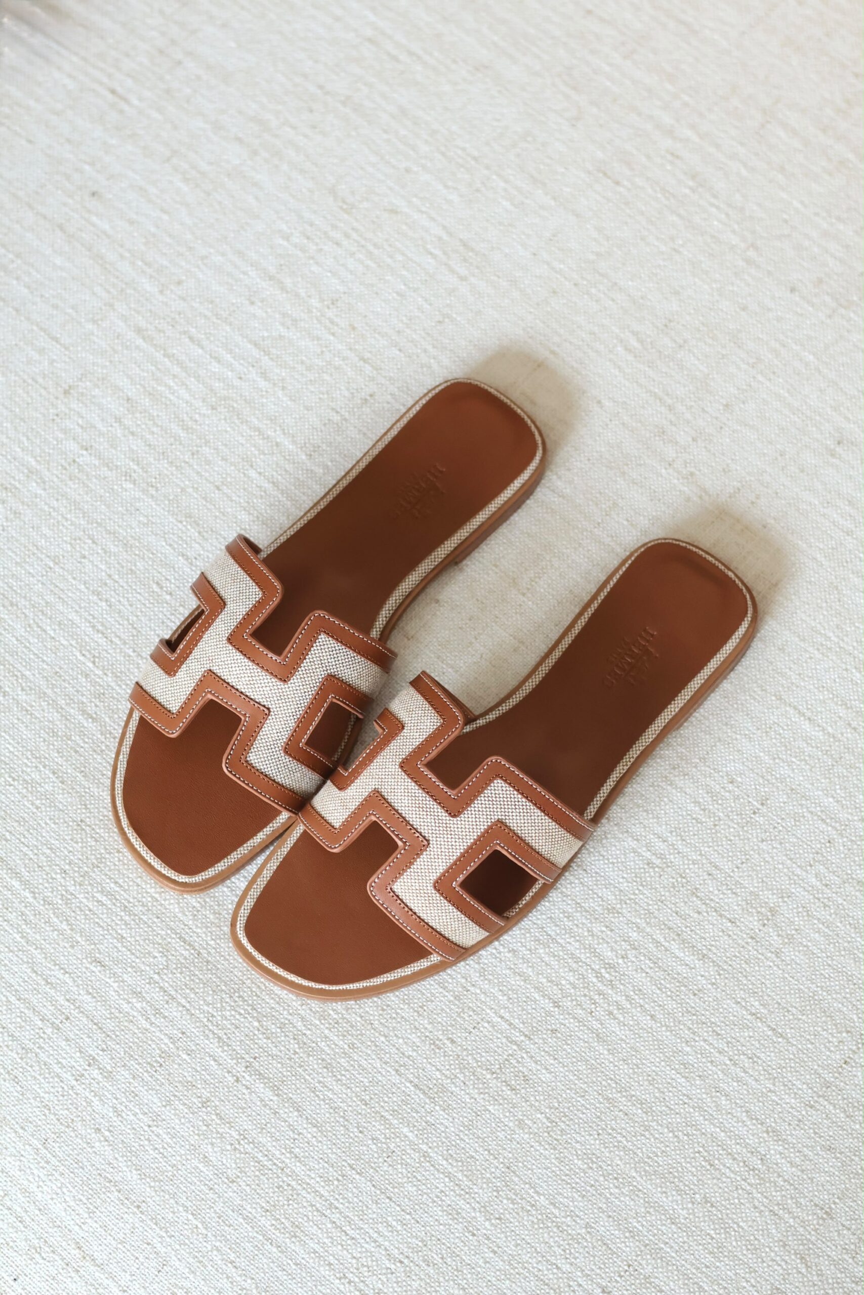 Hermès Oran Flat Sandals - Image 3