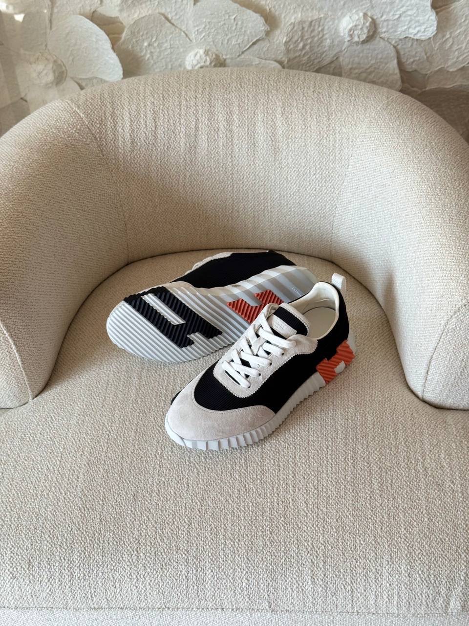 Hermès Bouncing Sneakers - Image 12