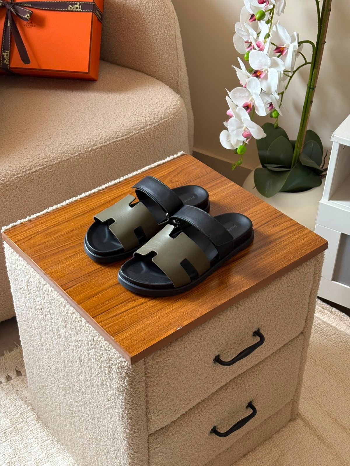 Hermès Chypre Sandal - Image 12